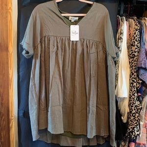 Listicle tunic/dress in olive green. Size medium